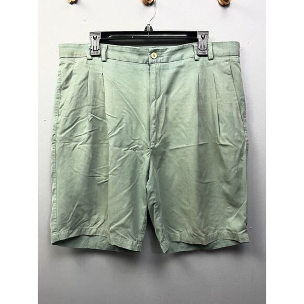 Paradise Coves Shorts Mens 38‎ 100% Silk Green Outdoor Pleated Camp Pockets